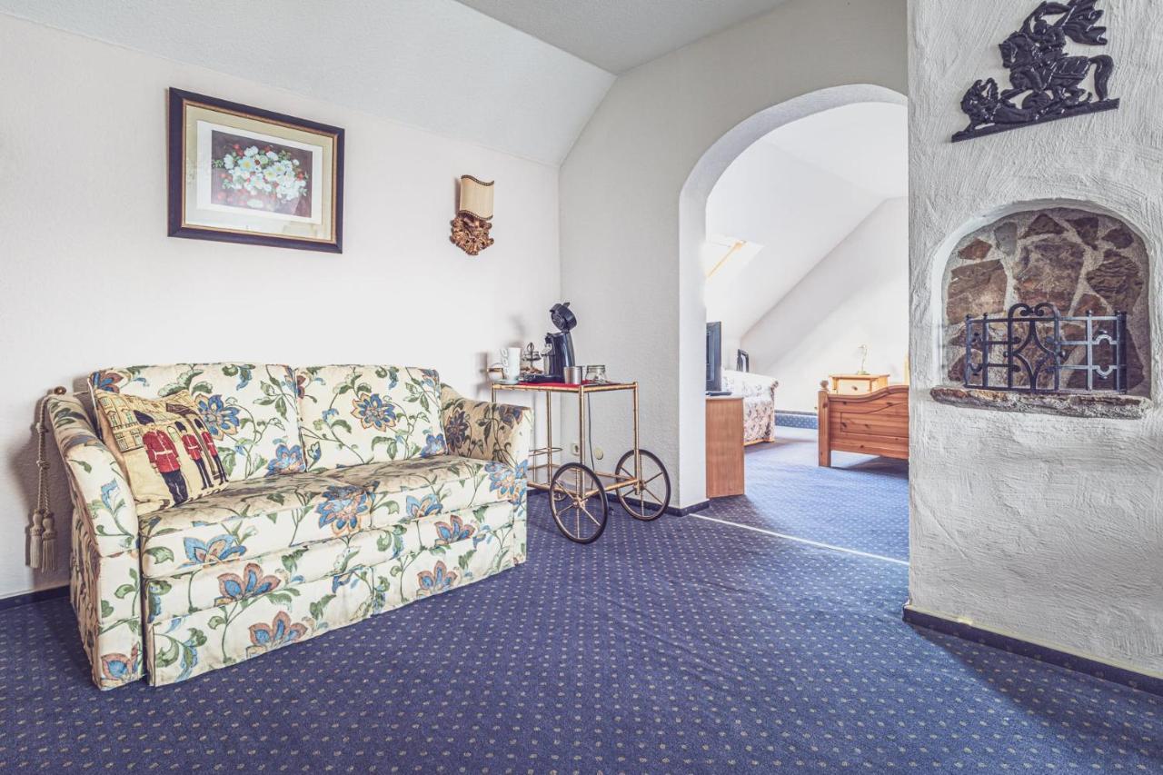 Schloss Destille ดอร์มาเกิน ภายนอก รูปภาพ